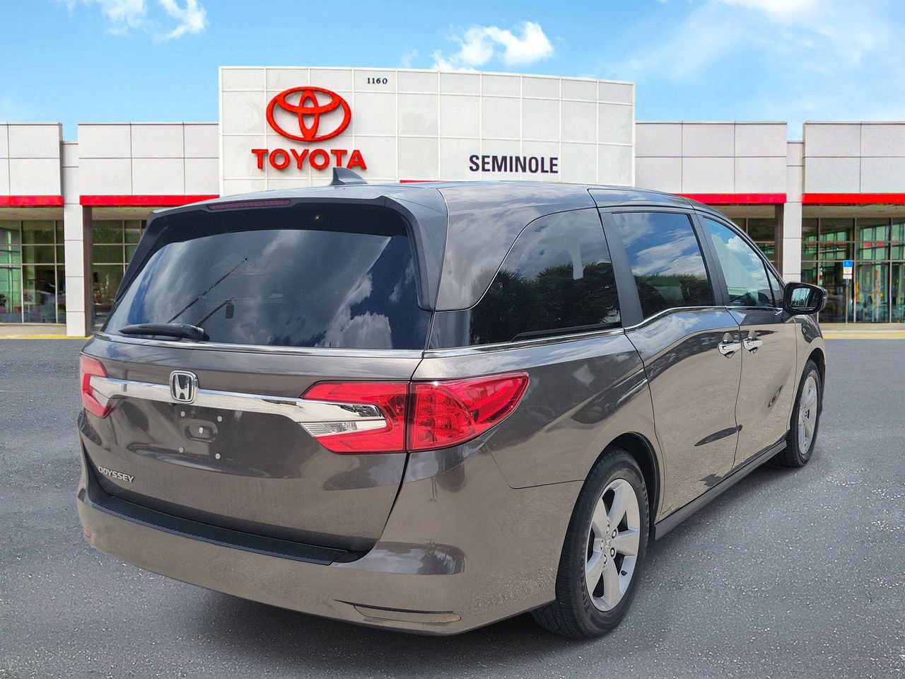Used 2019 Honda Odyssey EX-L image 3
