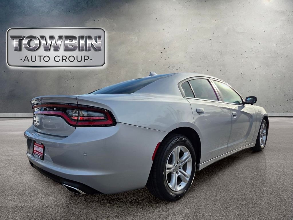 Used 2023 Dodge Charger SXT RWD image 4