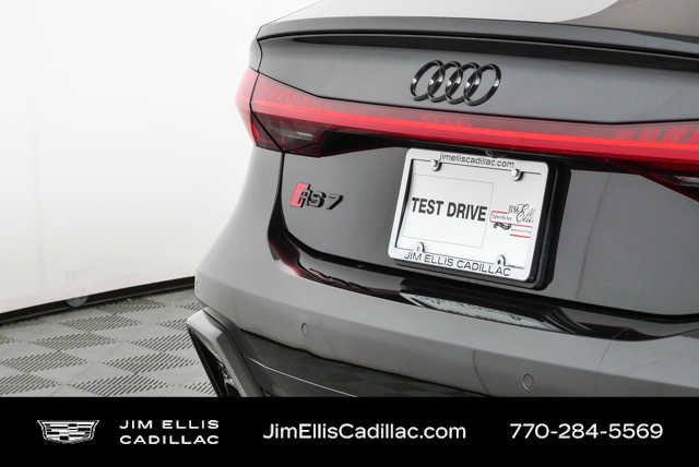 Used 2021 Audi RS 7 Sportback w/ Carbon Optic Package AWD/4WD image 37