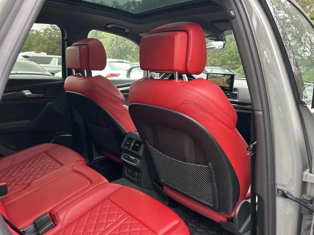 Used 2022 Audi SQ5 Premium Plus w/ Premium Plus Package image 50