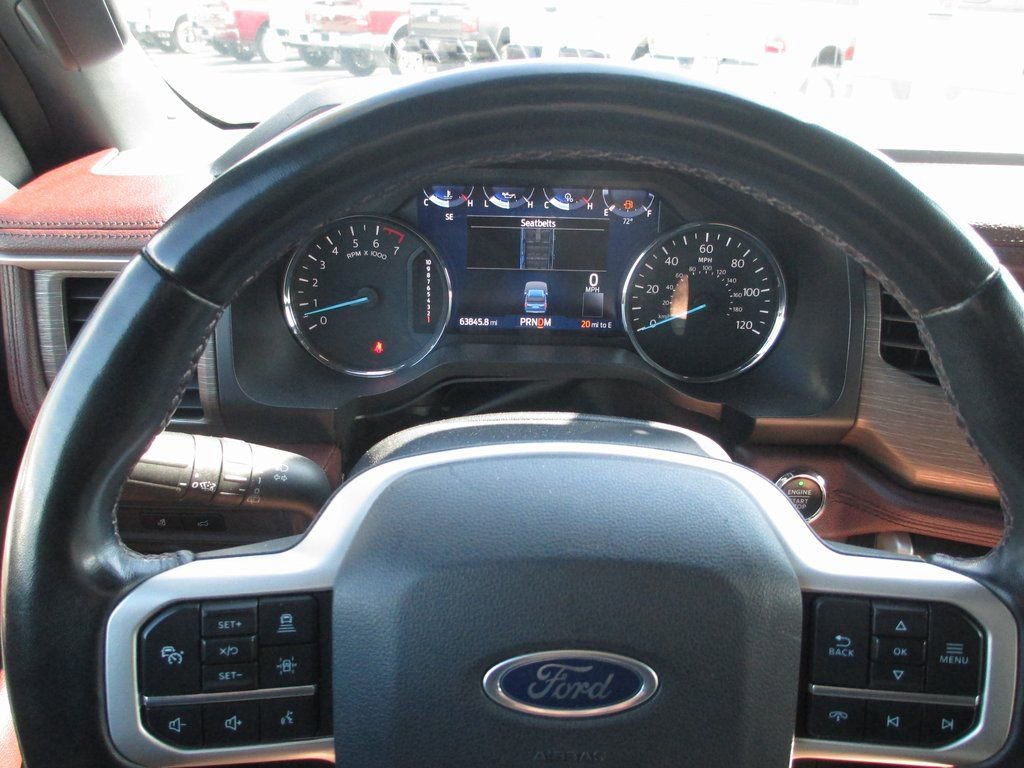 Used 2022 Ford Expedition Limited image 28