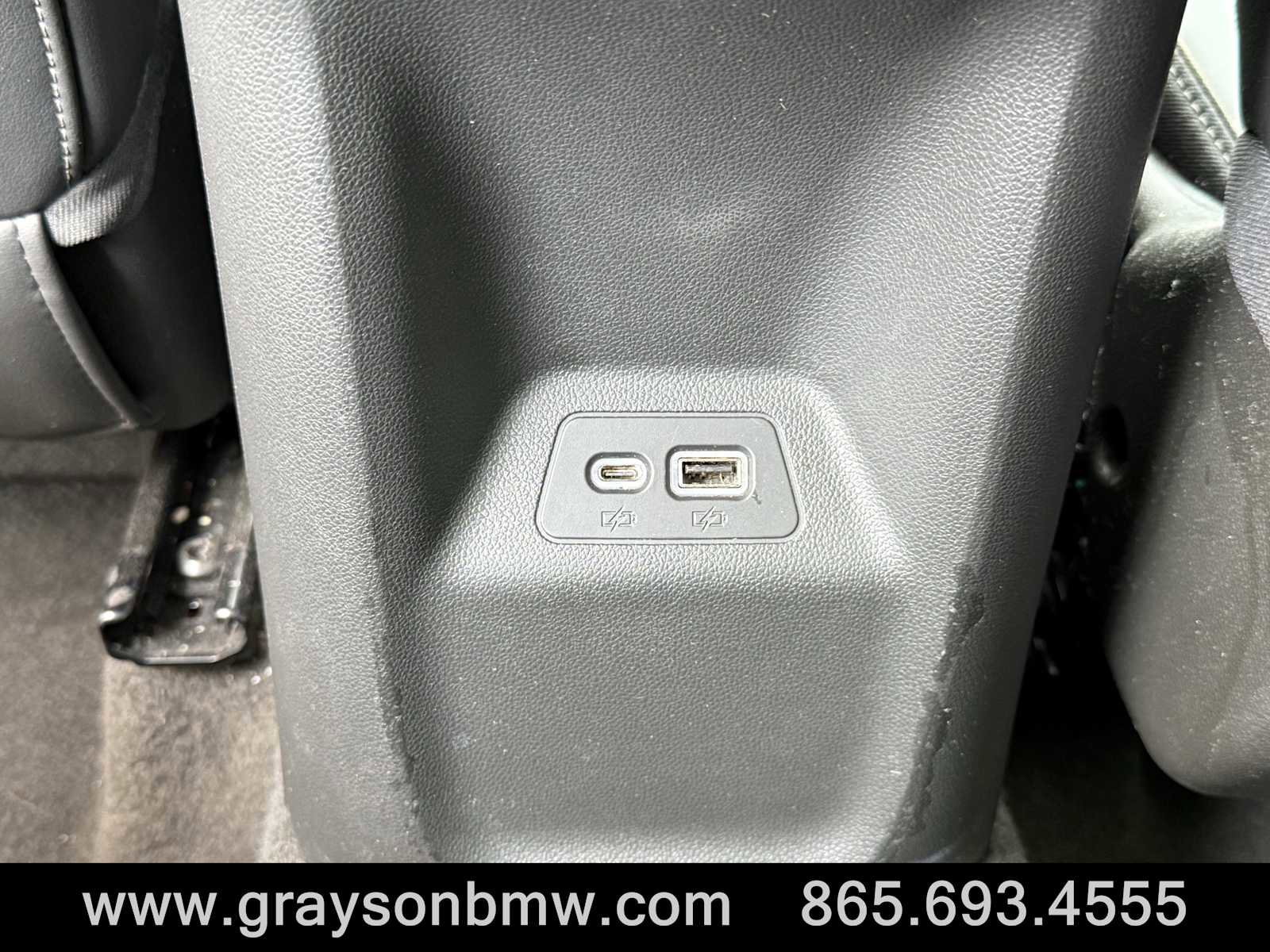 Used 2023 Buick Envision Essence image 29
