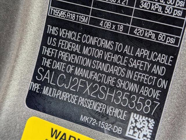 Used 2025 Land Rover Discovery Sport S image 26