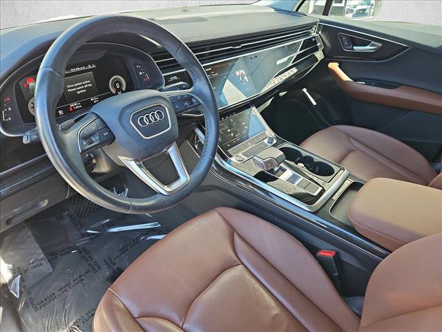 Used 2023 Audi Q7 2.0T Premium AWD/4WD image 12