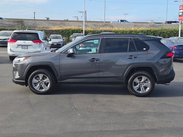 Used 2025 Toyota RAV4 XLE FWD image 12