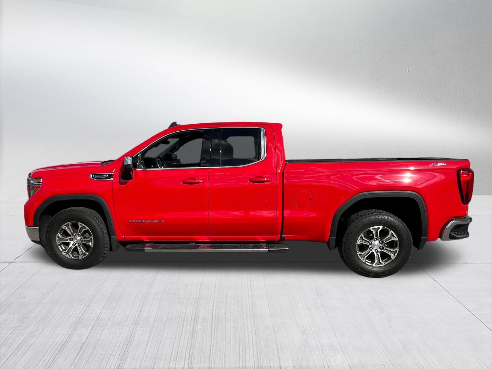 Used 2019 GMC Sierra 1500 SLE w/ SLE Value Package AWD/4WD image 10