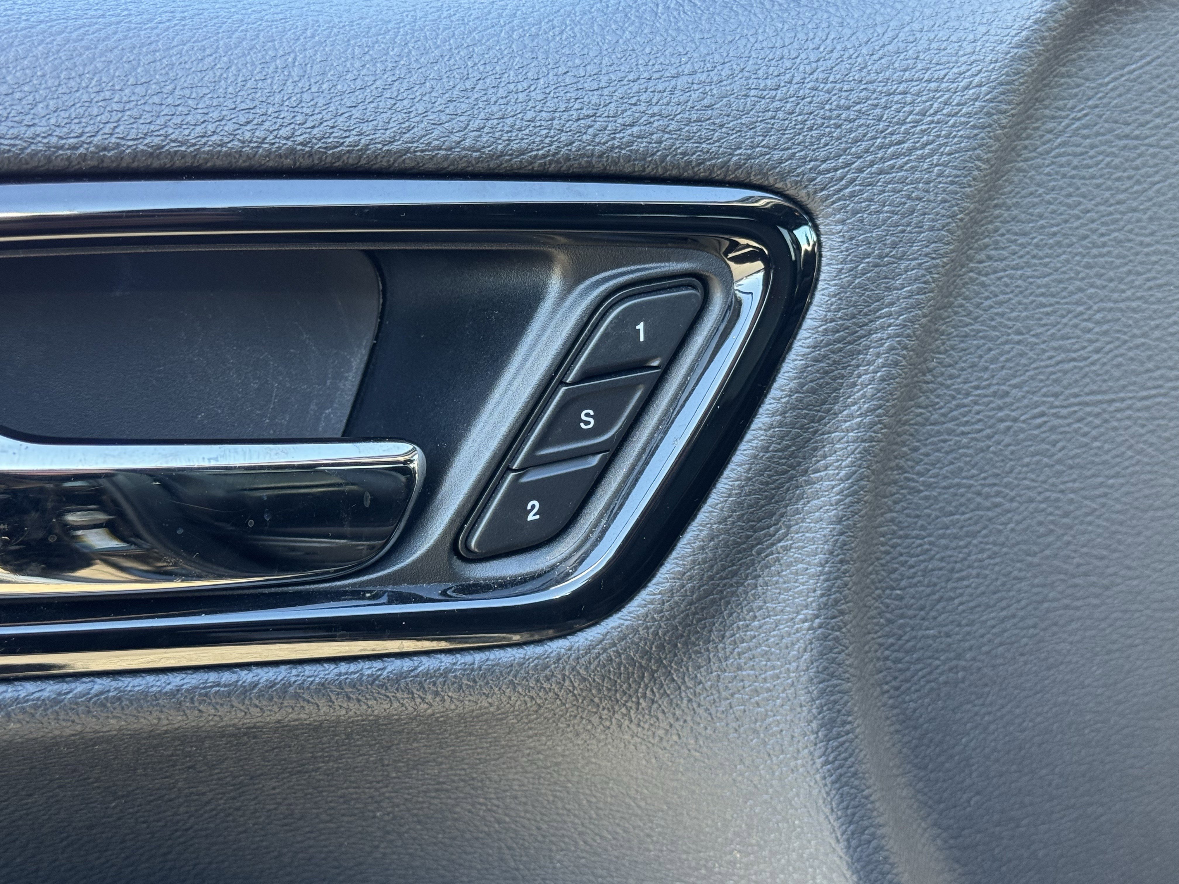 Used 2023 Dodge Durango R/T image 25