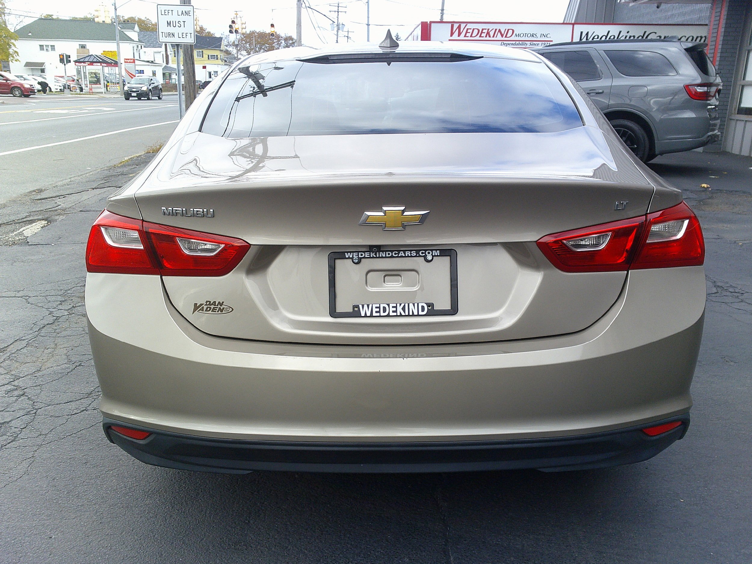 Used 2023 Chevrolet Malibu LT FWD image 8