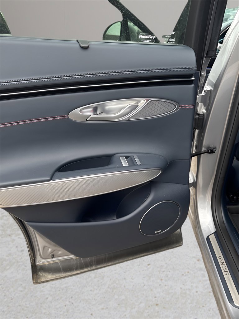 Used 2024 Genesis GV70 2.5T w/ Sport Prestige Package image 15