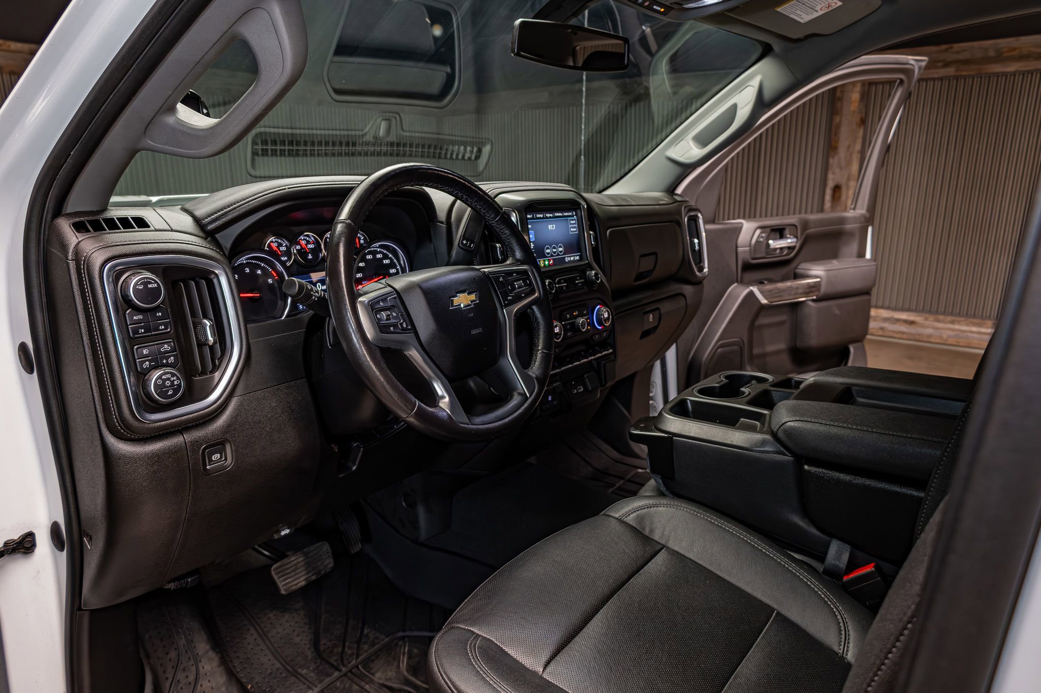 Used 2023 Chevrolet Silverado 3500 LTZ w/ Z71 Off-Road Package image 13