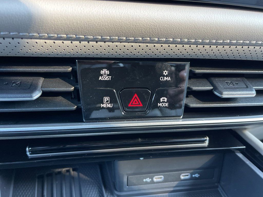 New 2026 Volkswagen Atlas SE AWD/4WD image 10