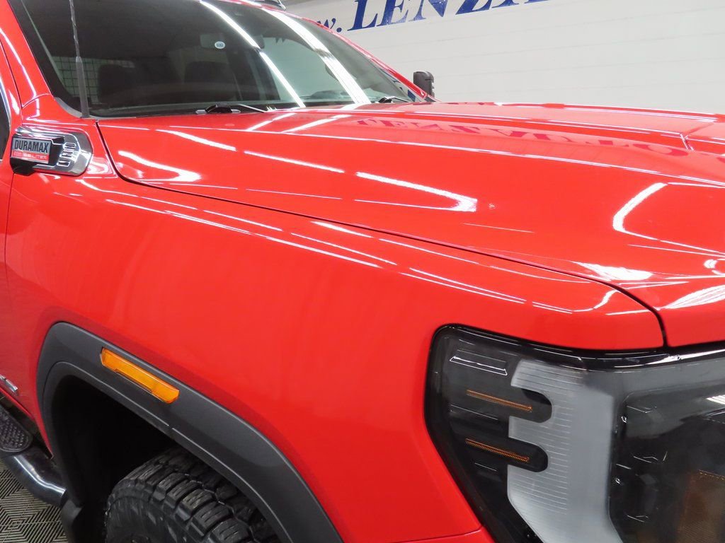 Used 2024 GMC Sierra 2500 SLE image 25