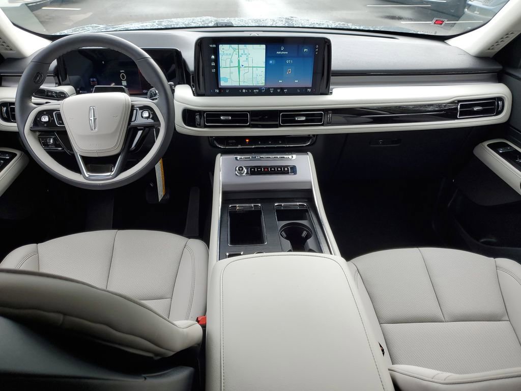 New 2026 Lincoln Aviator 2WD image 16