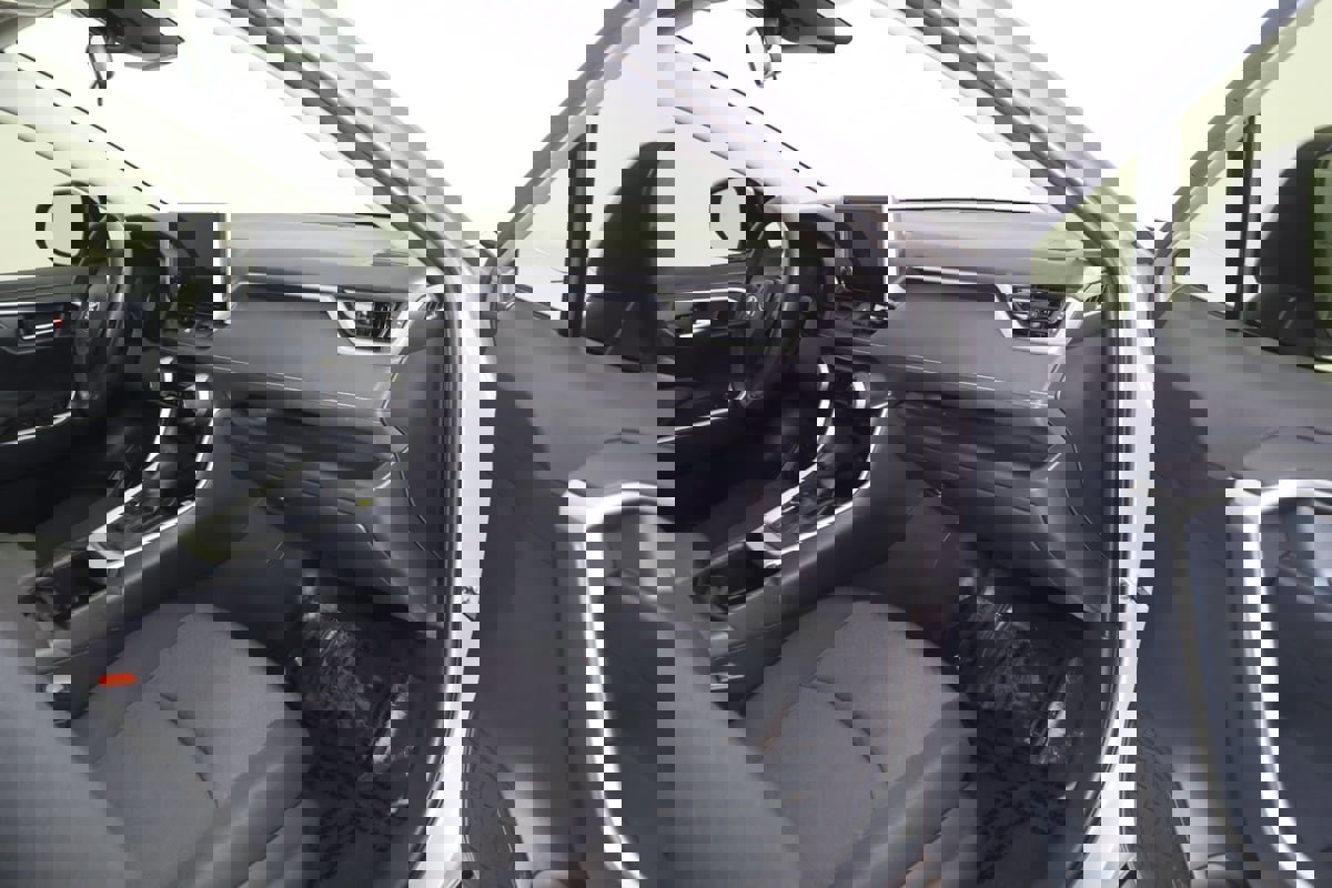 Used 2024 Toyota RAV4 XLE w/ Convenience Package AWD/4WD image 41