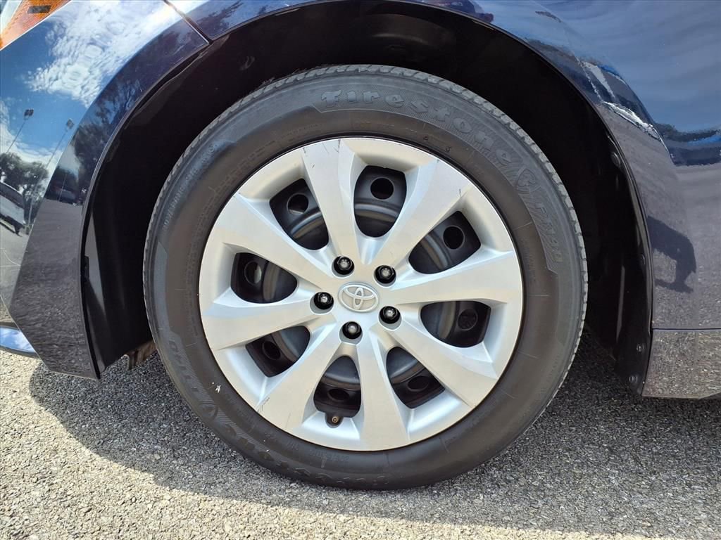 Used 2023 Toyota Corolla LE image 10