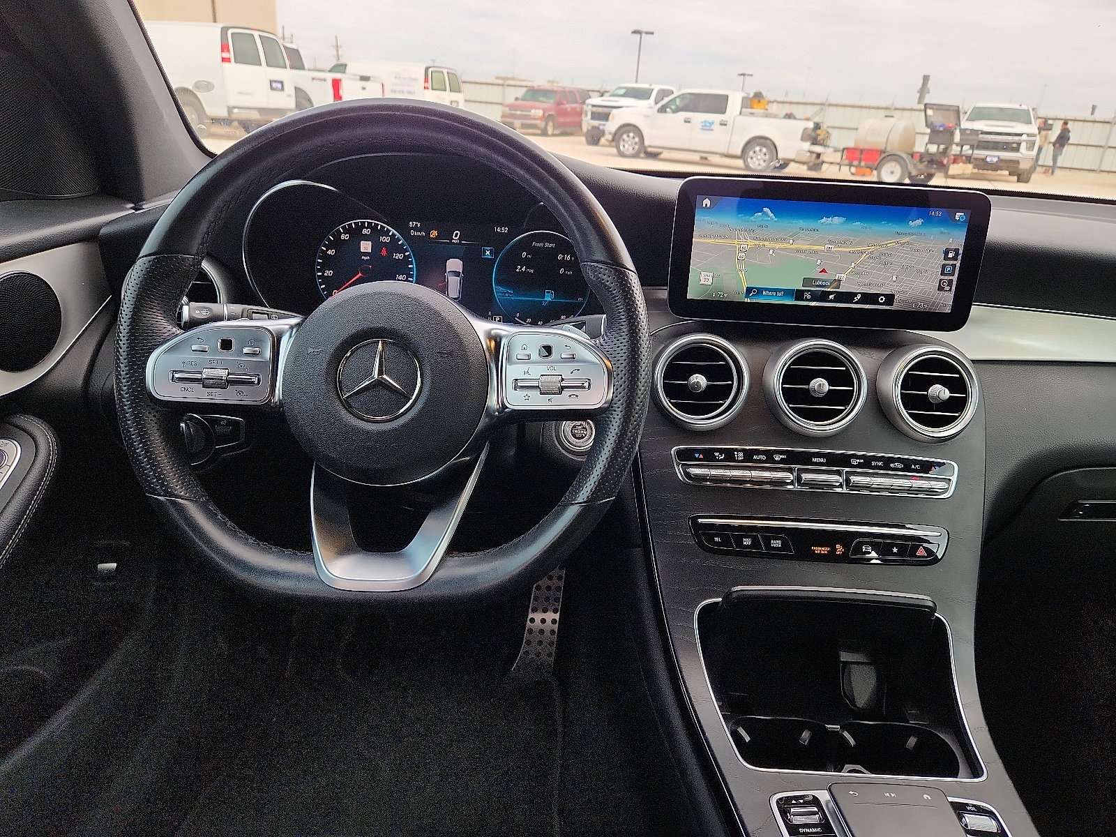 Used 2022 Mercedes-Benz GLC 300 4MATIC image 10