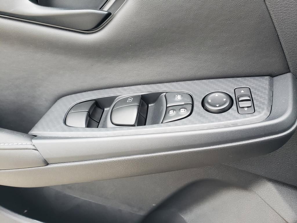 Certified 2025 Nissan Sentra S FWD image 25