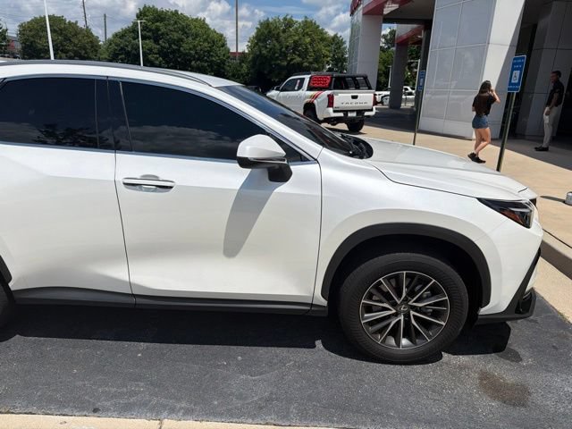 Used 2023 Lexus NX 250 FWD w/ Towing Package (2000 Lbs) image 20