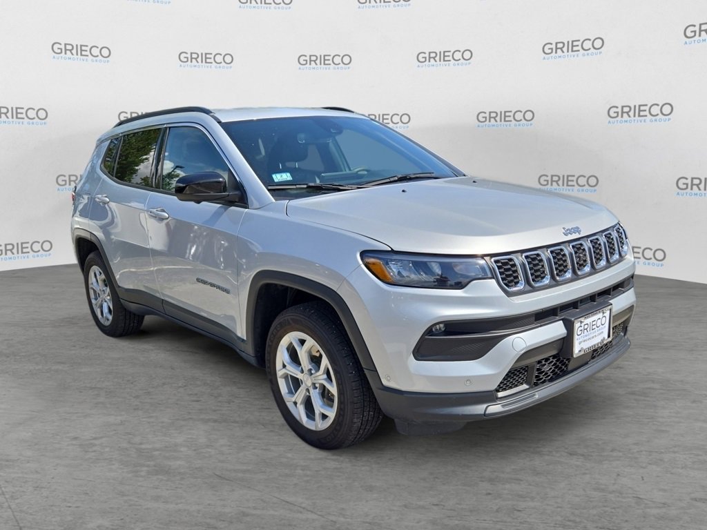 Used 2024 Jeep Compass Latitude w/ Convenience Group