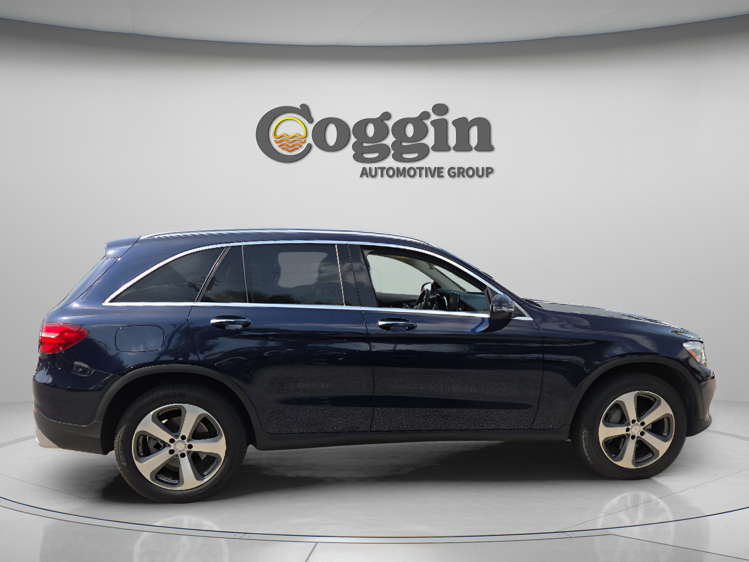 Used 2017 Mercedes-Benz GLC 300 image 6