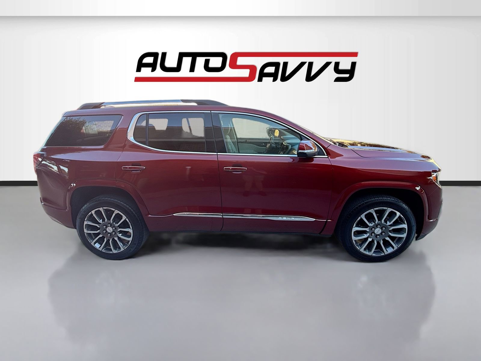 Used 2022 GMC Acadia Denali w/ Denali Ultimate Package image 8