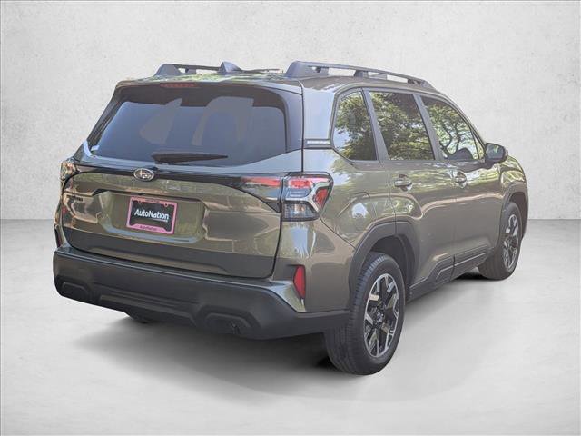 Certified 2025 Subaru Forester Premium w/ Convenience Package #1 AWD/4WD image 5