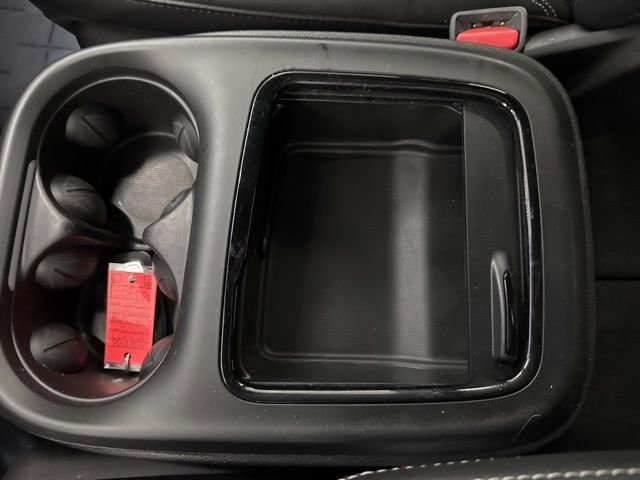 Used 2023 Chrysler Pacifica Touring-L w/ S Appearance Package image 50