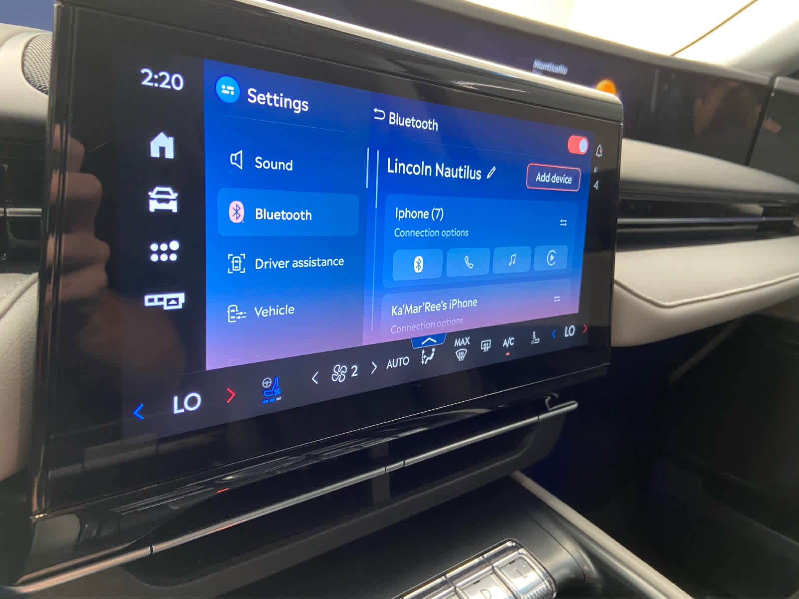 Used 2024 Lincoln Nautilus Reserve w/ Equipment Group 202A image 29