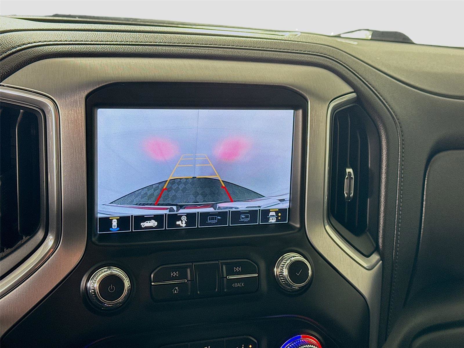 Used 2022 GMC Sierra 2500 SLT w/ SLT Convenience Package image 7