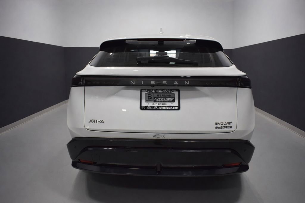 Certified 2024 Nissan Ariya AWD image 9