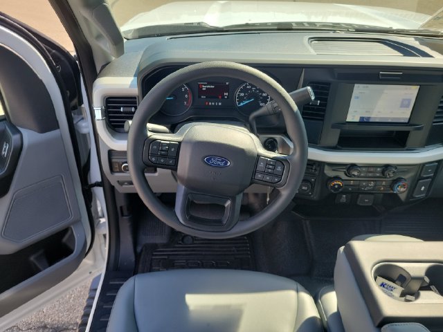 New 2027 Ford F350 XL w/ 360-Degree Camera Package AWD/4WD image 9