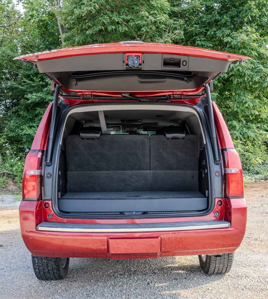 Used 2015 Chevrolet Tahoe LTZ RWD image 9