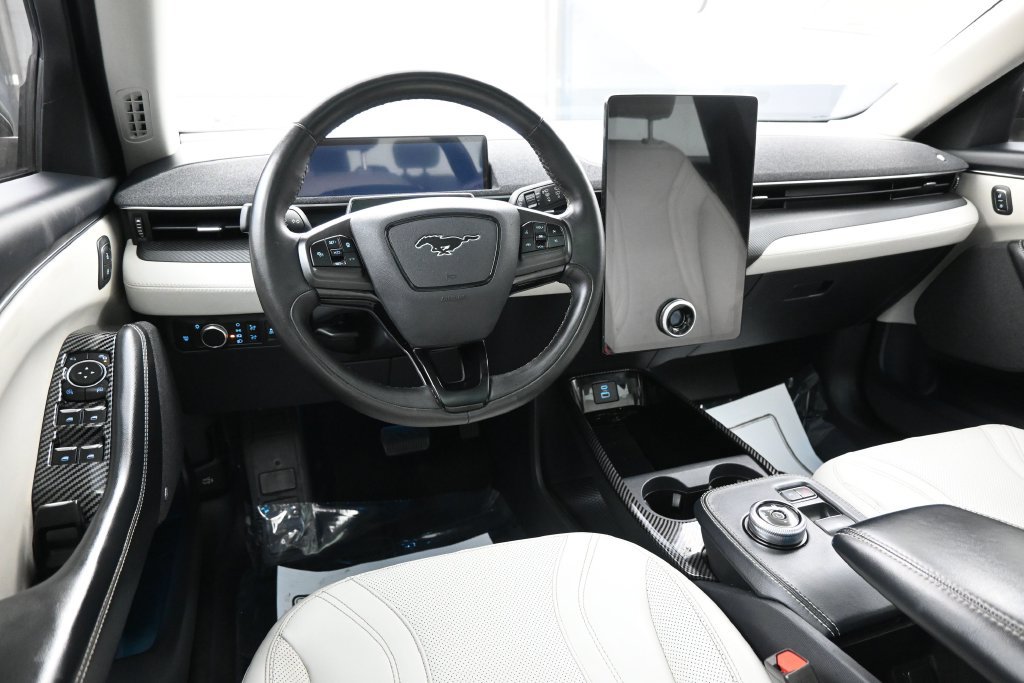 Used 2022 Ford Mustang Mach-E Premium AWD/4WD image 23