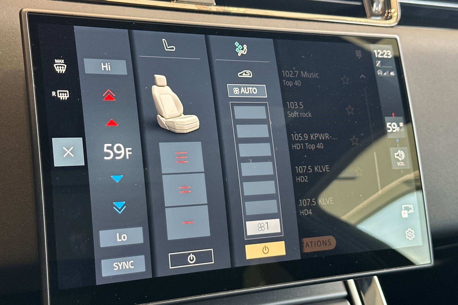 Used 2026 Land Rover Range Rover Evoque S image 22