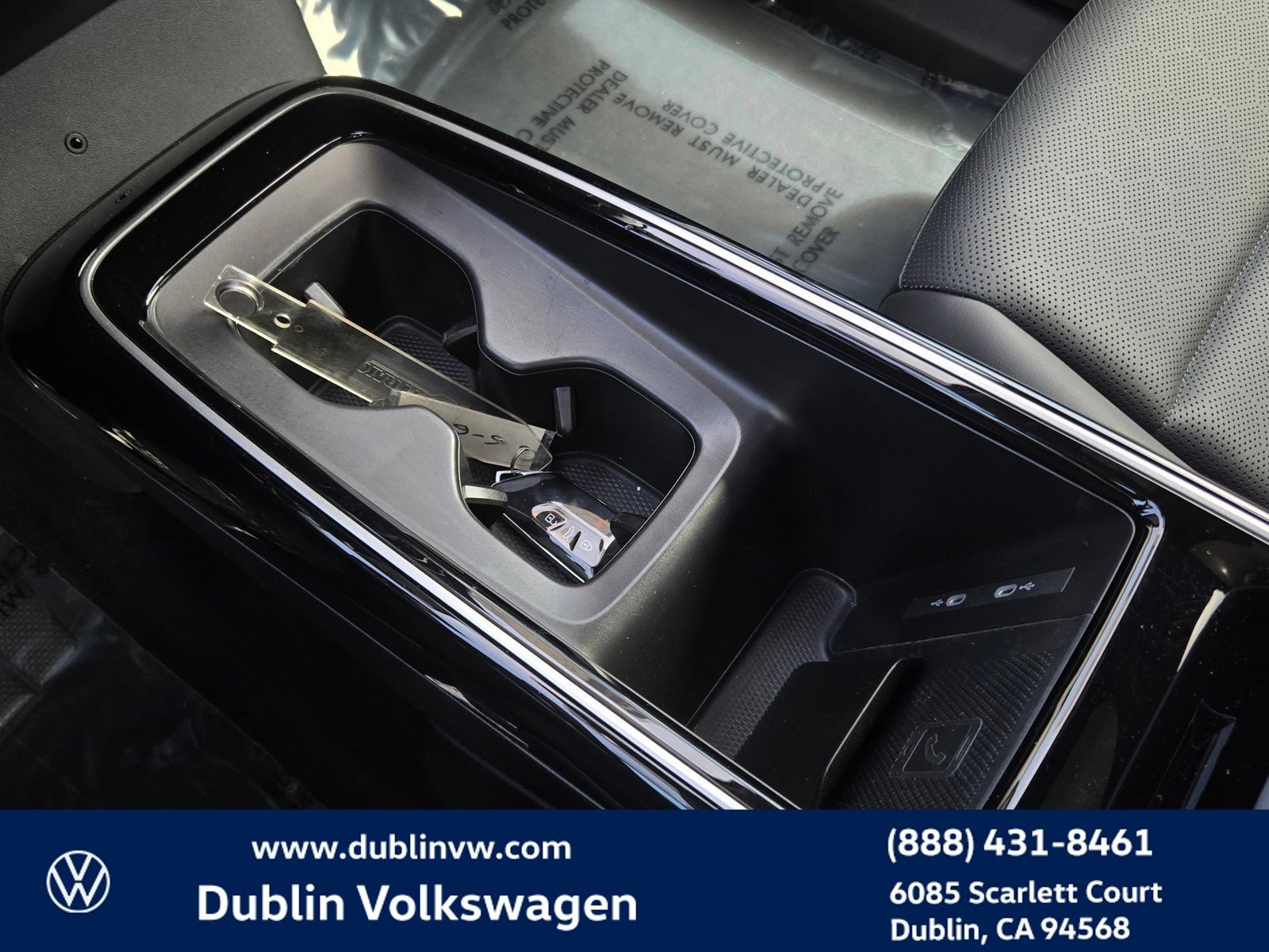 Used 2023 Volkswagen ID.4 Pro S AWD/4WD image 19