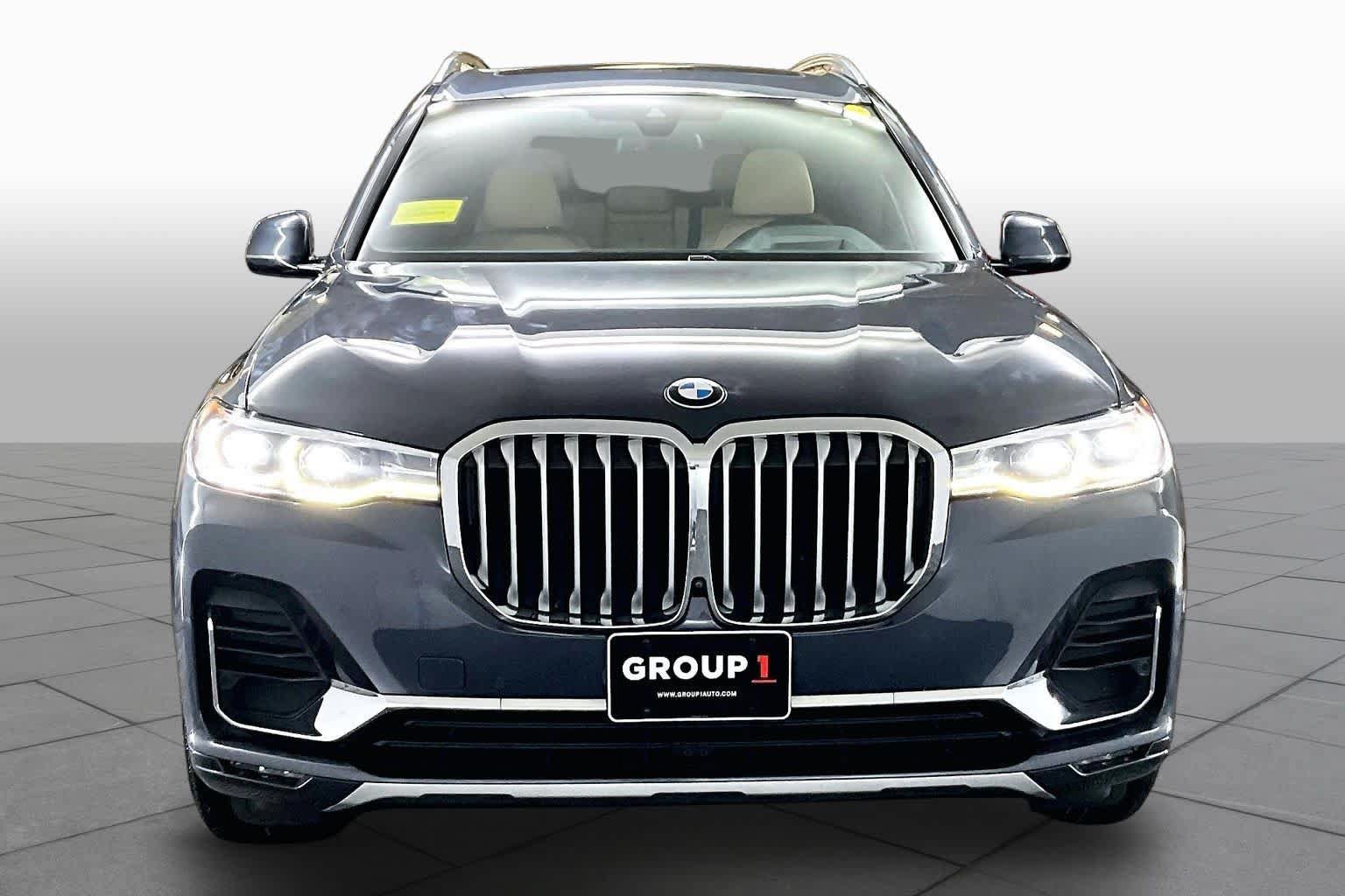 Used 2022 BMW X7 xDrive40i w/ Executive Package AWD/4WD image 4