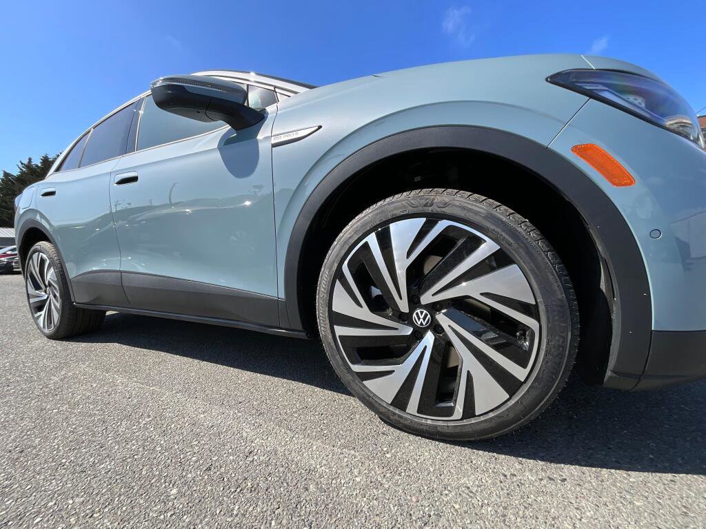 New 2026 Volkswagen ID.4 Pro S Plus AWD/4WD image 10
