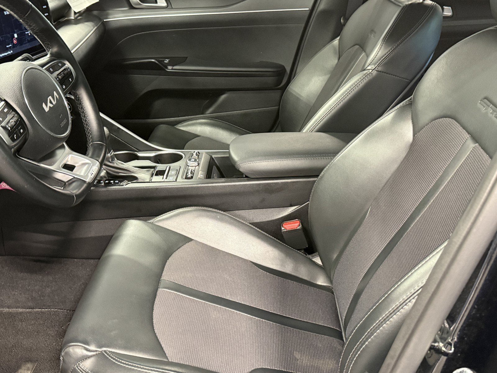 Used 2024 Kia K5 GT-Line w/ GT-Line Premium Package FWD image 23