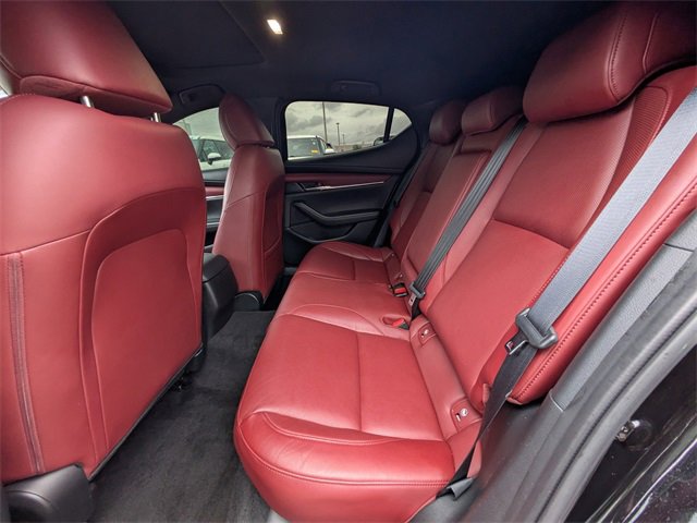 Used 2023 MAZDA MAZDA3 Hatchback w/ Appearance Package image 11