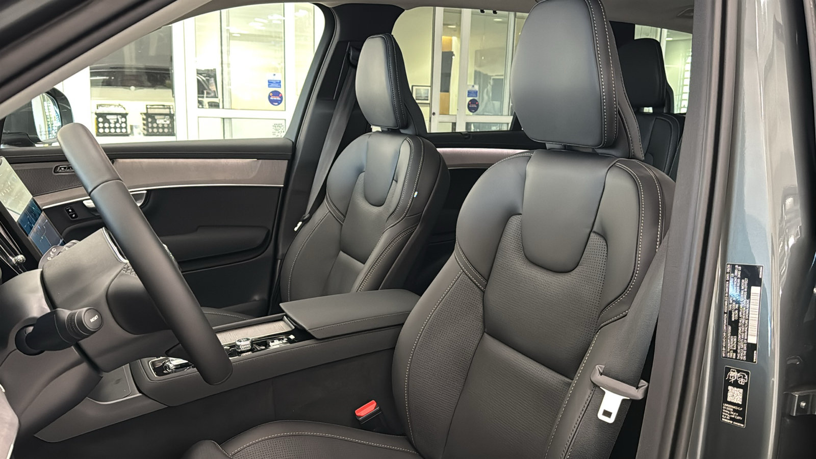 New 2027 Volvo XC90 B6 Ultra AWD/4WD image 23