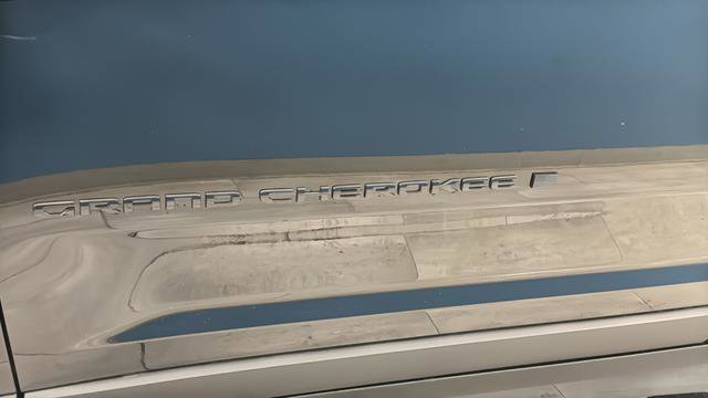 New 2026 Jeep Grand Cherokee Altitude AWD/4WD image 35