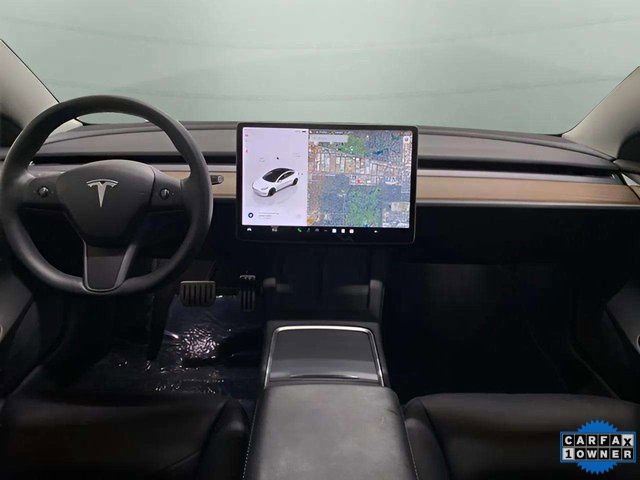 Used 2023 Tesla Model 3 Performance image 11