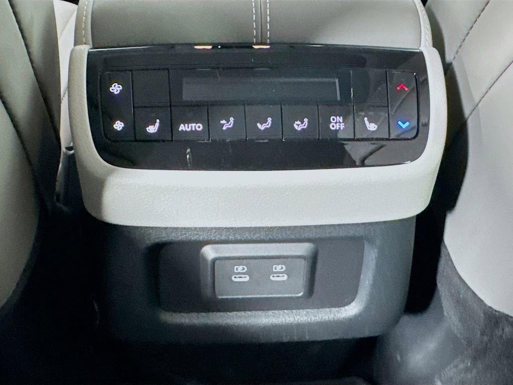 Certified 2026 INFINITI QX60 Luxe w/ Cargo Package image 27