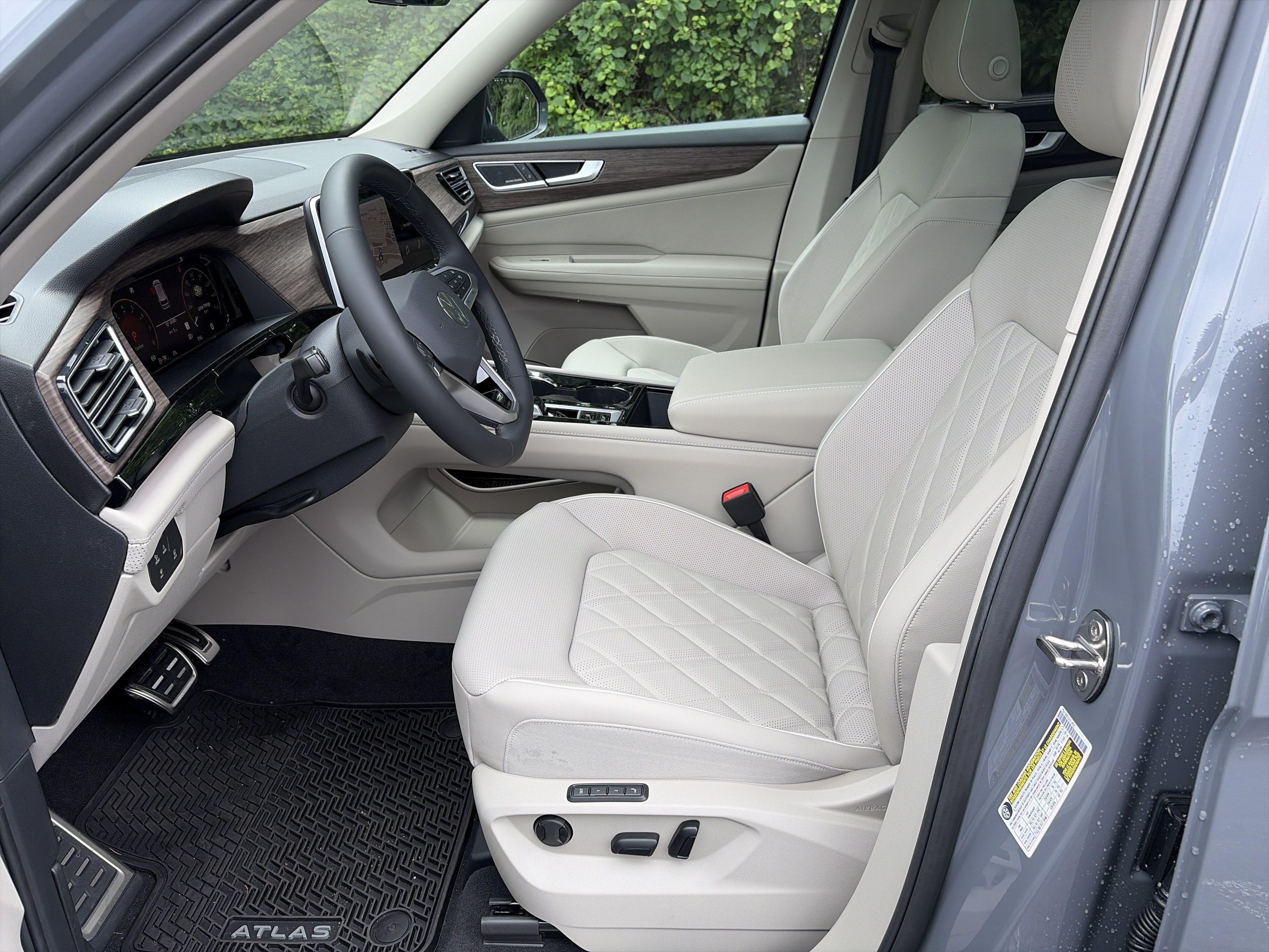 New 2026 Volkswagen Atlas SEL Premium R-Line AWD/4WD image 12