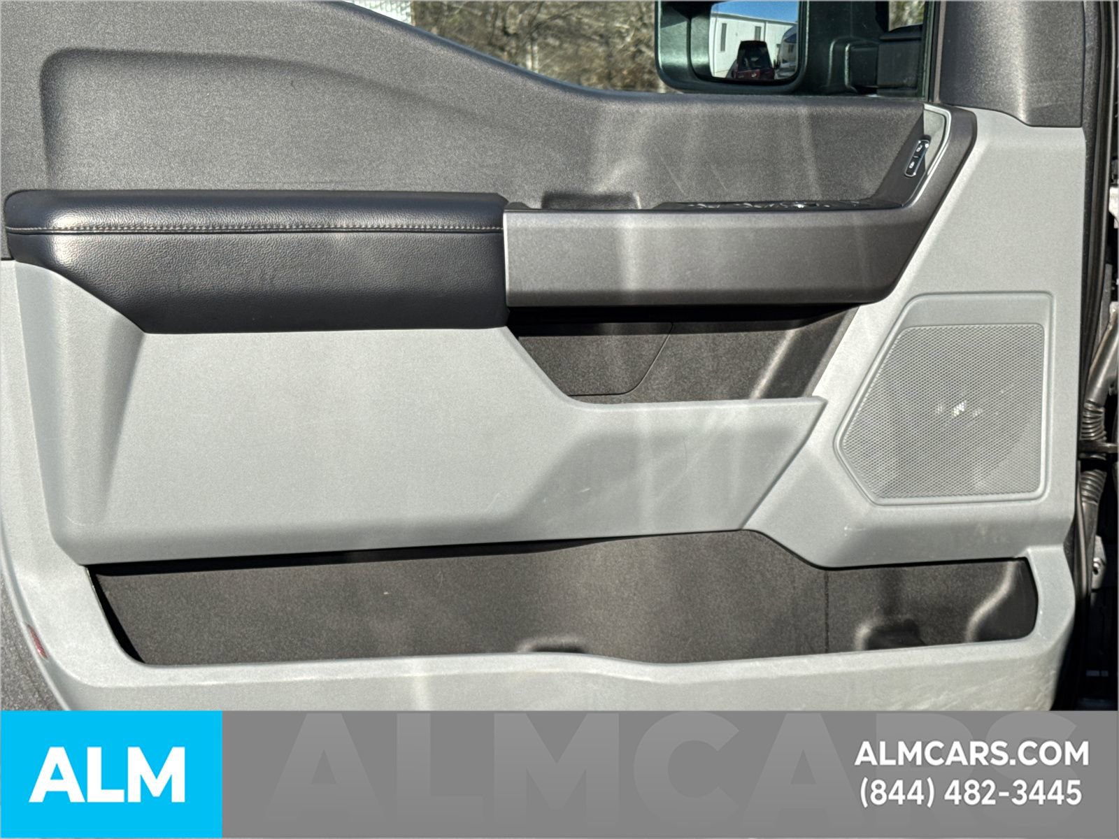 Used 2025 Ford F450 XLT w/ FX4 Off-Road Package image 11