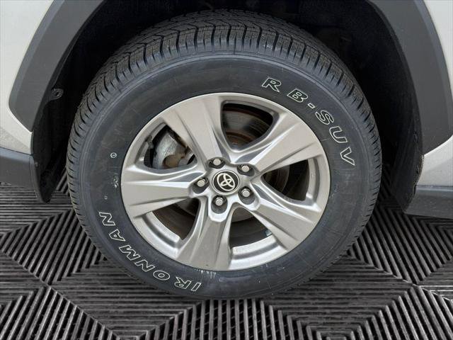 Certified 2024 Toyota RAV4 XLE FWD image 14