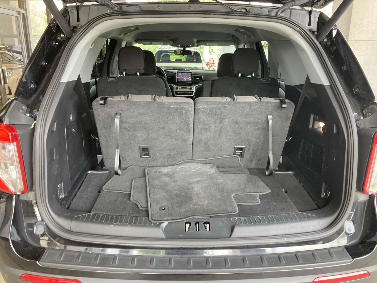 Used 2022 Ford Explorer XLT RWD image 13