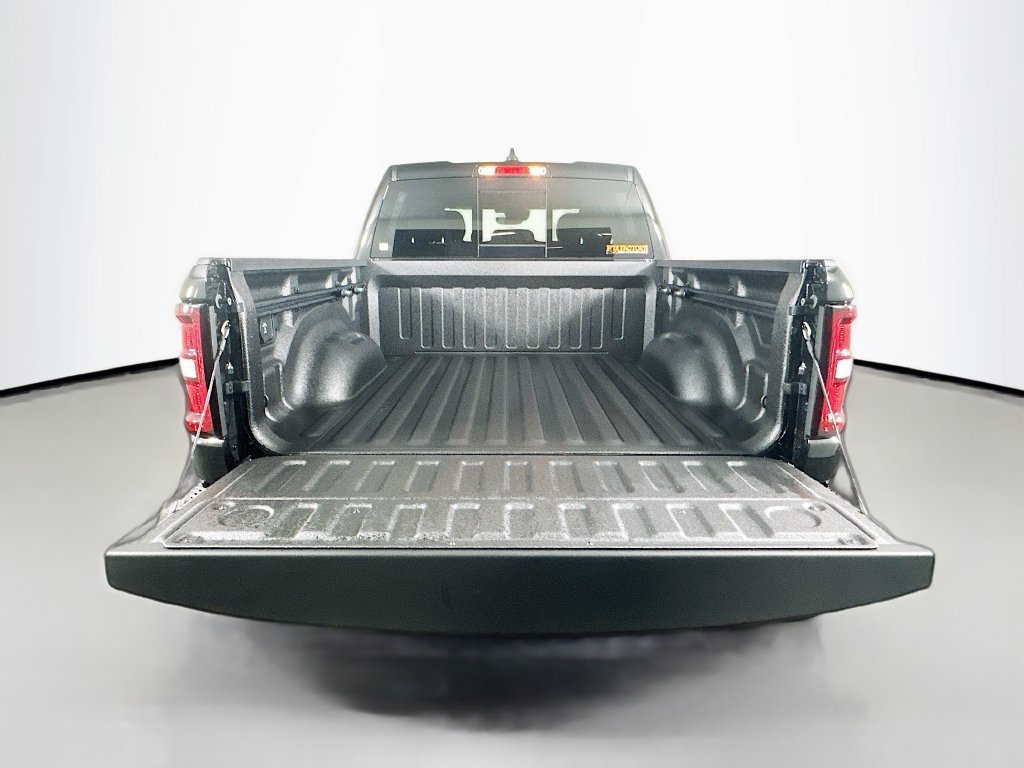 New 2026 RAM 1500 Big Horn AWD/4WD image 16