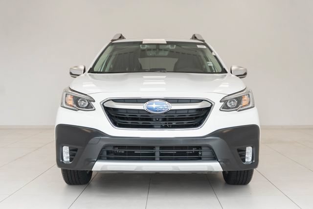 Used 2022 Subaru Outback Touring AWD/4WD image 5