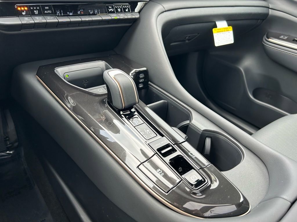 New 2026 Toyota Crown Platinum AWD/4WD image 21